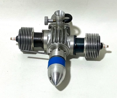 New 1948 Vivell Twin .60 Spark Ignition Model Airplane Engine - Image 1 of 4
