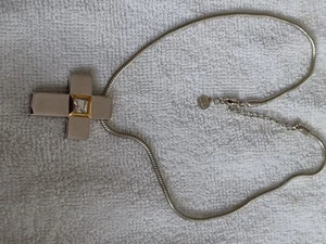 Henkel&Grosse Pforzheim Vintage Halskette mit Grossen Kreuzanhänger 42cm lang - Bild 1 von 5