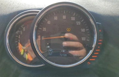 Cooper Countryman OE 2017 velocímetro calibre clúster 72 k millas mini Foto 1 de 4