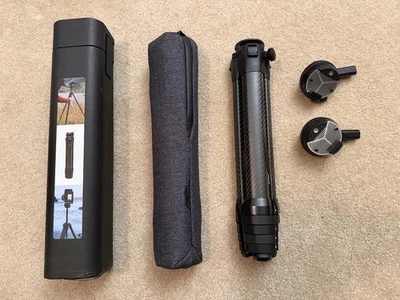 Peak Design TTCB5150CF1 Carbon Fiber Travel Tripod - Mint condition with extras - Image 1 of 2