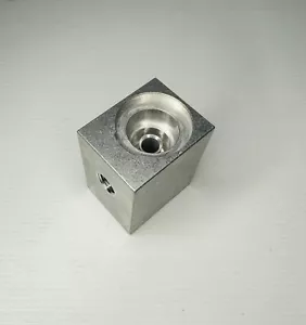 JL ENG L67 FUEL PRESSURE REGULATOR HOUSING BOSCH POT STYLE 1996-2003 VS-VY HSV - Picture 1 of 11