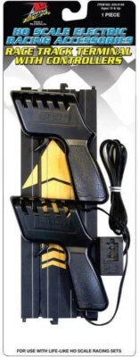 Life Like Racing Terminal Pista y Controladores 9 en Recto 9145 Foto 1 de 4