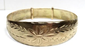 💞 Beautiful Solid 10K Yellow Gold Adjustable Bangle Bracelet w/ Flower Design - Picture 1 of 8