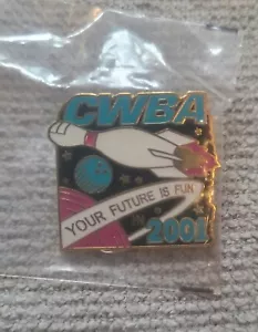 Spilla Bowling CWBA Il tuo futuro è divertente 2001 spedizione gratuita - Foto 1 di 2
