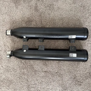 Escape Indian Scout Rouge Sixty Stock 2023 7500 millas OEM 1262908-922 - Imagen 1 de 8