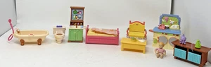 Fisher-Price LIEBEVOLLE FAMILIE KONVOLUT MÖBEL & BABY MÄDCHEN BADEZIMMER KINDERZIMMER - Bild 1 von 9