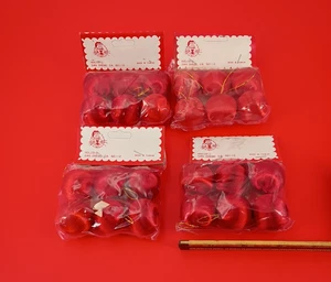 Vintage Mini 1" Red Satin Christmas Balls Ball Ornaments 4 Packs 24 Total NOS - Bild 1 von 4