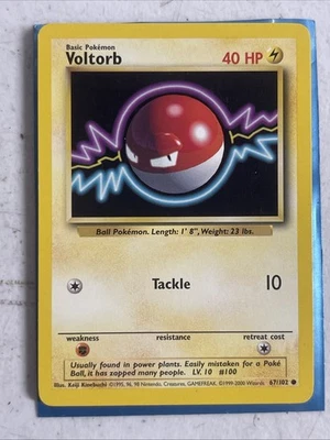 4th Print Pokémon TCG Voltorb Base Set 67/102 Common 4th Print 1999-2000 - Image 1 of 2