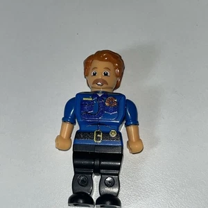 Lego Polizist - Bild 1 von 5