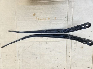 2007 ACURA TL TYPE-S WINDSHIELD WIPER ARMS  - Picture 1 of 2