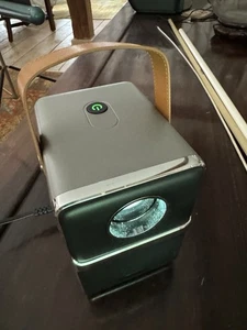 Yector Full HD Intelligent Portable Projector - Picture 1 of 13