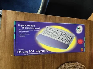 Logitech Deluxe Keyboard 104 Keyboard, New in Sealed Box - Picture 1 of 4