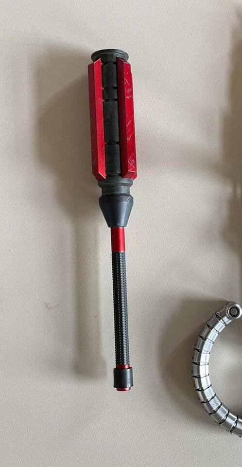 hot toys thor gladiator club - Image 1 of 1