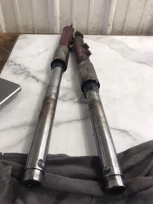 Amortiguadores horquillas delanteras Yamaha YA6 125 64 Santa Barbara tubos  Foto 1 de 4