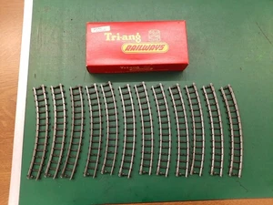 Triang Railways R193 gebogenes Gleis kleiner Radius im Originalkarton (12x Längen) - Bild 1 von 3