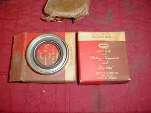 NOS MOPAR 1938-42 REAR AXLE OIL WASHER SEALS - Bild 1 von 1