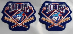 TORONTO BLUE JAYS 2 TOPPE 3" x 3 1/4" RICAMATE - Foto 1 di 1