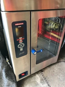 ELOMA Kombidämpfer Typ Genius T 10-11 elektro 17,1Kw für 11 Einschübe 1/1GN - Bild 1 von 3