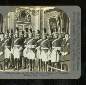 Antike Stereoview Karte 1. Weltkrieg 3D Garde der Republik Schloss Versailler Vertrag - Bild 1 von 3