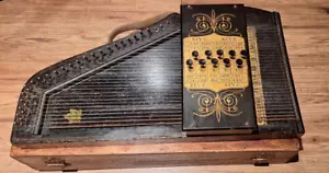 Antique autoharp w/ tunning key and case made in Canada 31 strings 21 cords - Picture 1 of 13