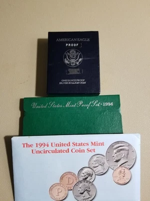 Наборы монет 1994 упаковка (3). Набор монет чеканки пруф, набор монетных дворов P&D, 1994-P Серебряный орел  - Изображение 1 из 4