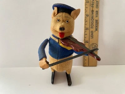 Vintage SCHUCO  DISNEY 3 LITTLE PIGS-VIOLINIST -Wind-Up w/ Key-working - Image 1 of 4