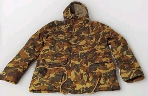 Volcom True To This 3KMM Medium Camo Snowboard Jacket Hi-Vis - Picture 1 of 12