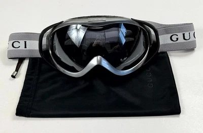 Gafas de esquí Gucci para snowboard gris plateado con logotipo para hombre Foto 1 de 4