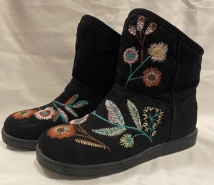 Indigo Rd. Ahoi Stiefel mit Kunstfellfutter (Größe 7) - Bild 1 von 8