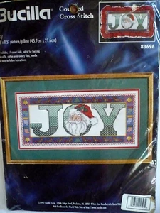 Bucilla Kit Punto Croce, Gioia di Natale, Quadro o Cuscino #83696 - Foto 1 di 4