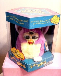 Vintage 1999 Original Furby Babys Purple Yellow Tiger Electronics Neu in OVP - Bild 1 von 3