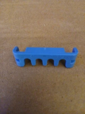 15324063 Connector - Image 1 of 3