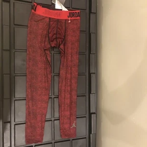 Nike Jordan Big Boys Youth Dri-Fit Printed Compression 3/4 Tights M (953236-R78) - Picture 1 of 8