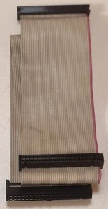 34-Pin Floppy Kabel – 3 Stecker – für Diskettenlaufwerk – IDC Flachband DOS PC R - Bild 1 von 4
