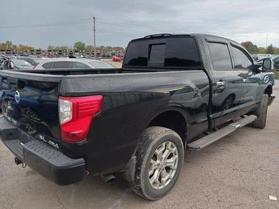 Parasol derecho pasajero con iluminación compatible con 16-23 TITAN XD 12230982 Foto 1 de 4