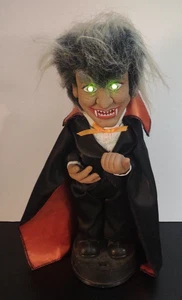 Vintage Rennoc Telco Animated Halloween MOTIONETTE Dracula Vampire *Lights Only* - Picture 1 of 5