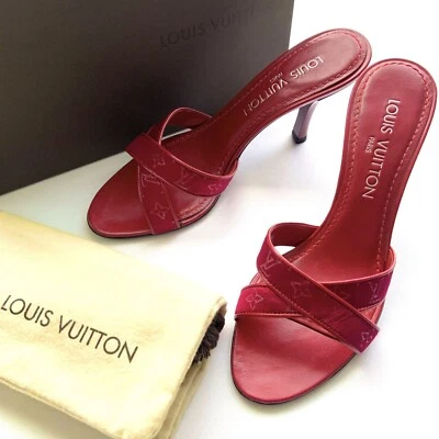 LOUIS VUITTON SANDALIAS MONOGRAMA SATINADO ROJO TACÓN 36 Foto 1 de 4