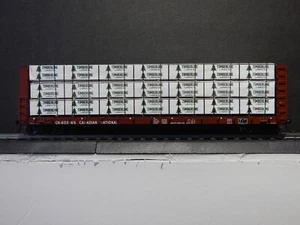 Premium Solid Wood Wrapped Lumber Load for HO Scale 60' Bulkhead Flat Cars - Picture 1 of 60