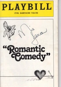 Playbill de comedia romántica autografiado por Mia Farrow - Imagen 1 de 1