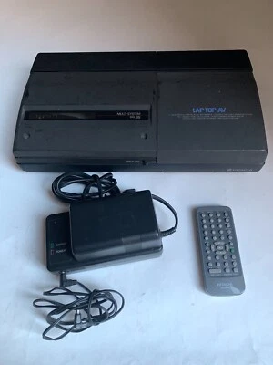 Hitachi Portable VHS Recorder - VTLC50EM - Immagine 1 di 4