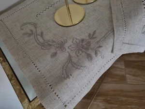 completo centrini ricamati a mano in lino canapa 3 pezzi - Imagen 1 de 6