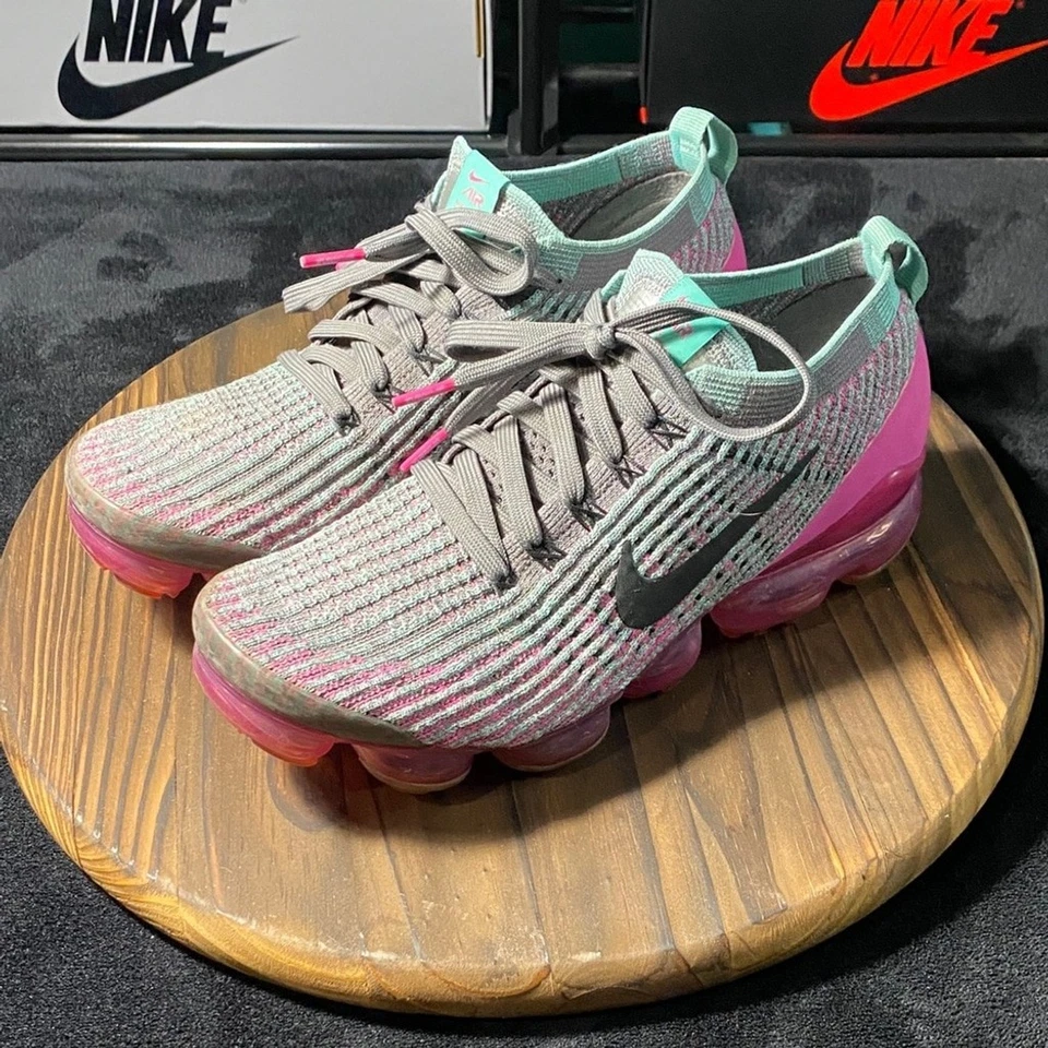Nike Mujer Gris y Rosa Vapormax Talla 9 Foto 1 de 4