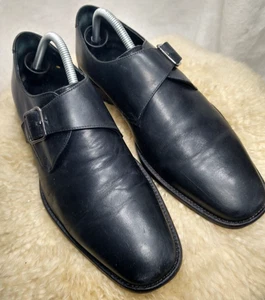 ZAPATO DE VESTIR JOHNSTON & MURPHY PARA HOMBRE CON CORREA DE MONJE CUERO CON HEBILLA TALLA 9.5 NEGRO - Imagen 1 de 18
