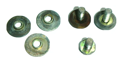 Pernos de montaje del guardabarros delantero 1980 80 Honda CR80R CR80 CR 80R Foto 1 de 3