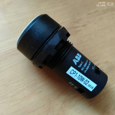 10PCS/1Bag New ABB CP1-10W-02 1SFA619100R1055 Pushbutton Switches White Brand - Image 1 of 4