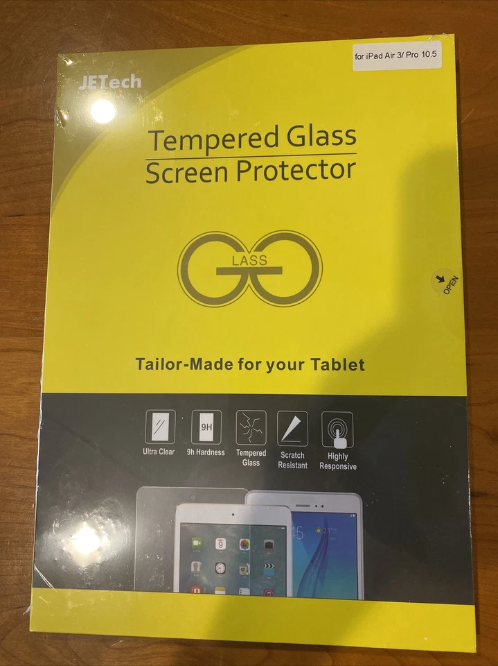 JETech Screen Protector for iPad Air 3 2019 / iPad Pro 10.5 2017 Tempered Glass - Image 1 of 1