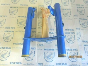 HONDA Z50, Honda Z50A NOS Front Fork 51510-045-671AB - Picture 1 of 8