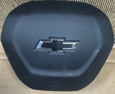 2022 - 2023 CHEVROLET BOLT EV DRIVER WHEEL AIRBAG OEM - Image 1 of 2
