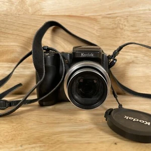 Kodak EasyShare ZD710 Black 2" LCD 7.1MP 10x Optical Zoom Compact Digital Camera - Picture 1 of 5