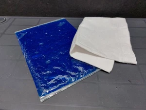 Kühl Gel Pad Kissen mit Schutzhülle aus Baumwolle - Bild 1 von 6